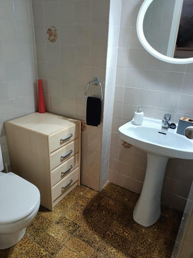 Private Room In A Shared Flat In Castellon Castellon de la Plana Luaran gambar